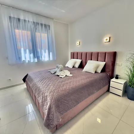 Vodice Apartment